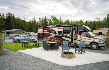 Seward KOA Holiday Photo