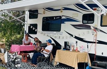 Leander / NW Austin  KOA Holiday Photo