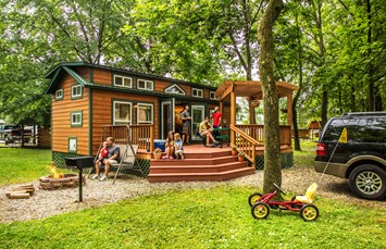 Wisconsin Dells KOA Holiday Photo