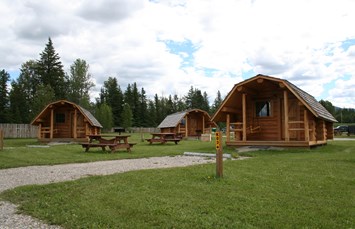 Hinton / Jasper KOA Holiday Photo